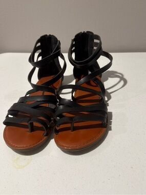Women's American Eagle Black Strappy Gladiator Sandals size 9